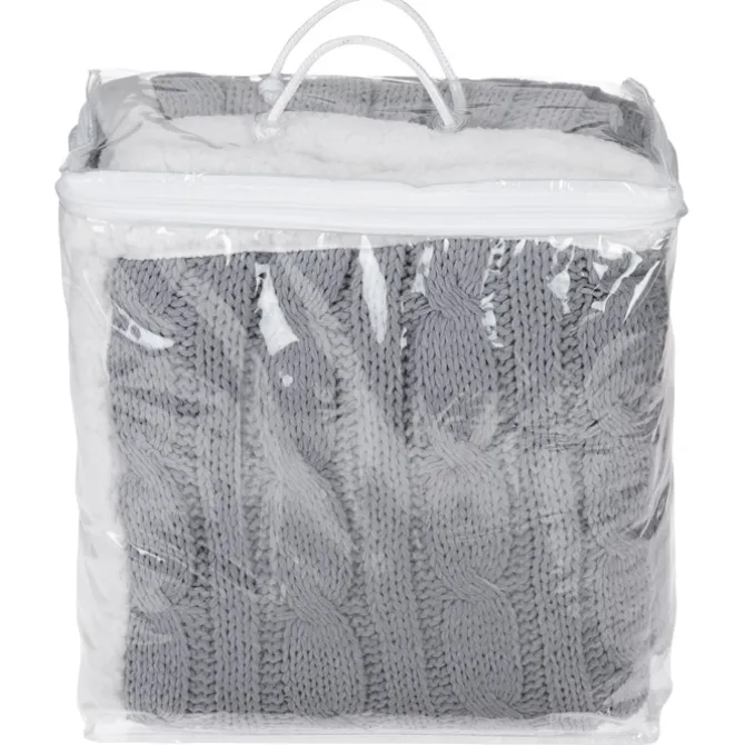 Elegant Cable Knit Chenille Throw