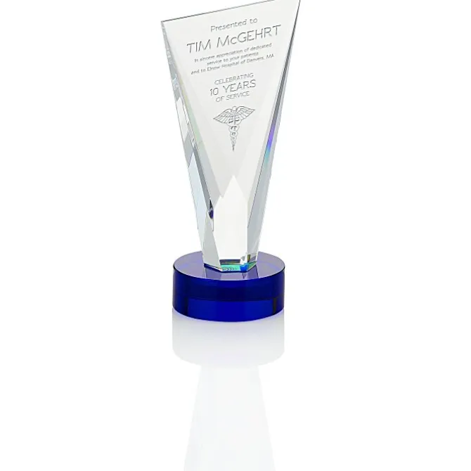 Valiant Crystal Award - 7 inches - 24 hr