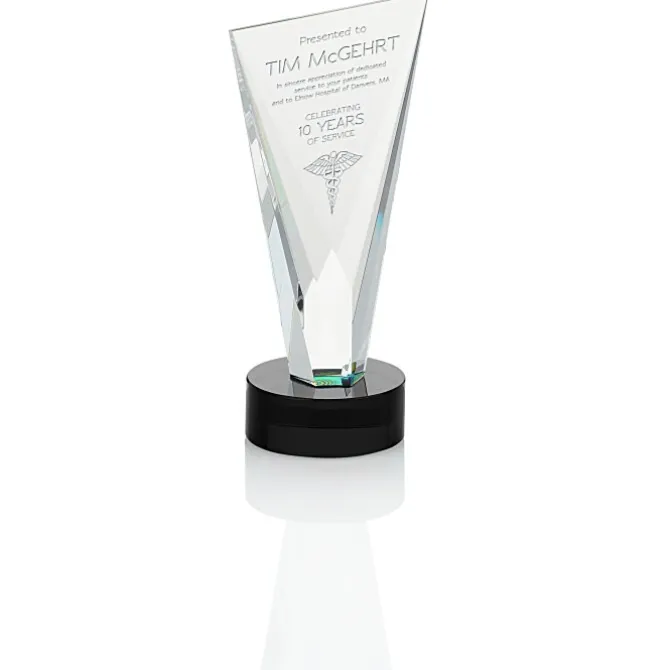 Valiant Crystal Award - 7 inches - 24 hr